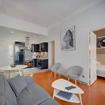 Stylish Central Cannes Apartment 2 Min From Beach Апартаменты Канны