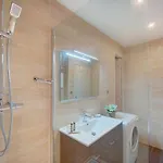Stylish Central Cannes Apartment 2 Min From Beach