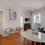 Апартаменты Stylish Central Cannes Apartment 2 Min From Beach