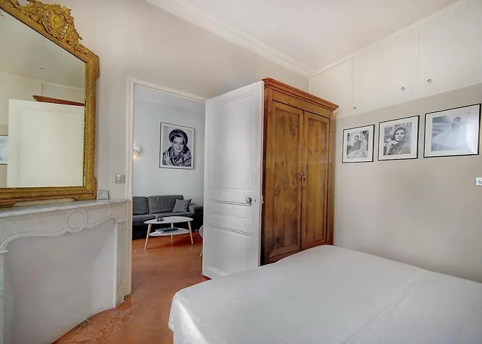 Apartman Stylish Central Cannes Apartment 2 Min From Beach Cannes
